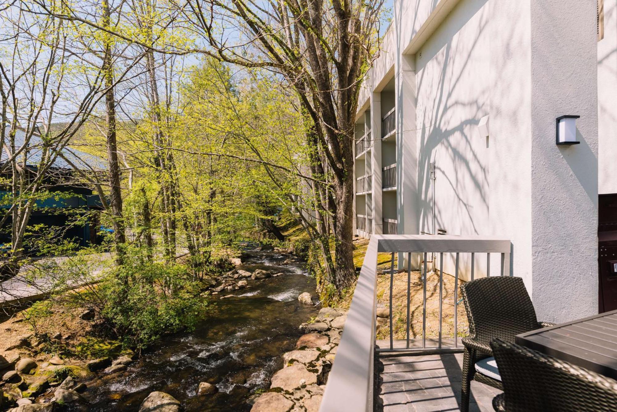 Hampton Inn Gatlinburg Exterior foto